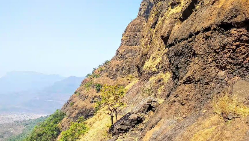 Lingana Fort, Kadsari Lingana, Maharashtra, India
